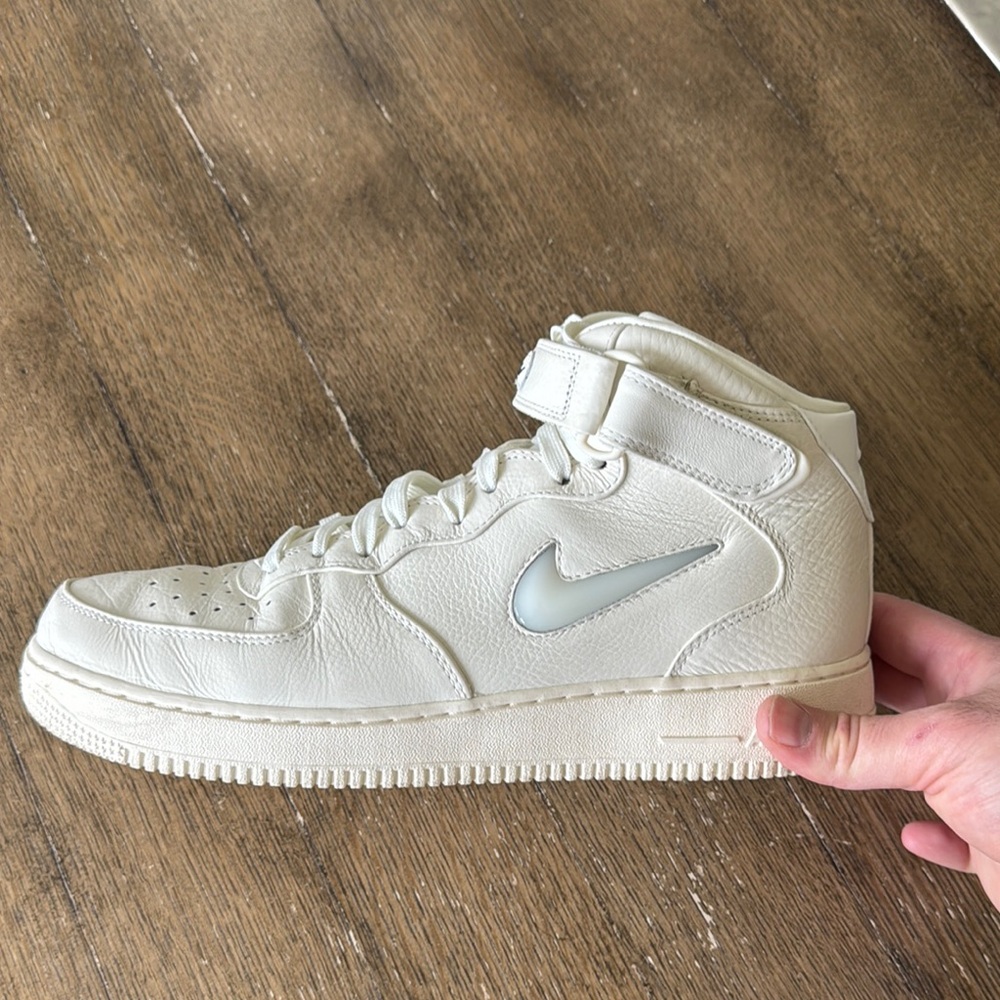 Nike Air Force 1 Mid Retro PRM White Sneakers with Padded Ankle